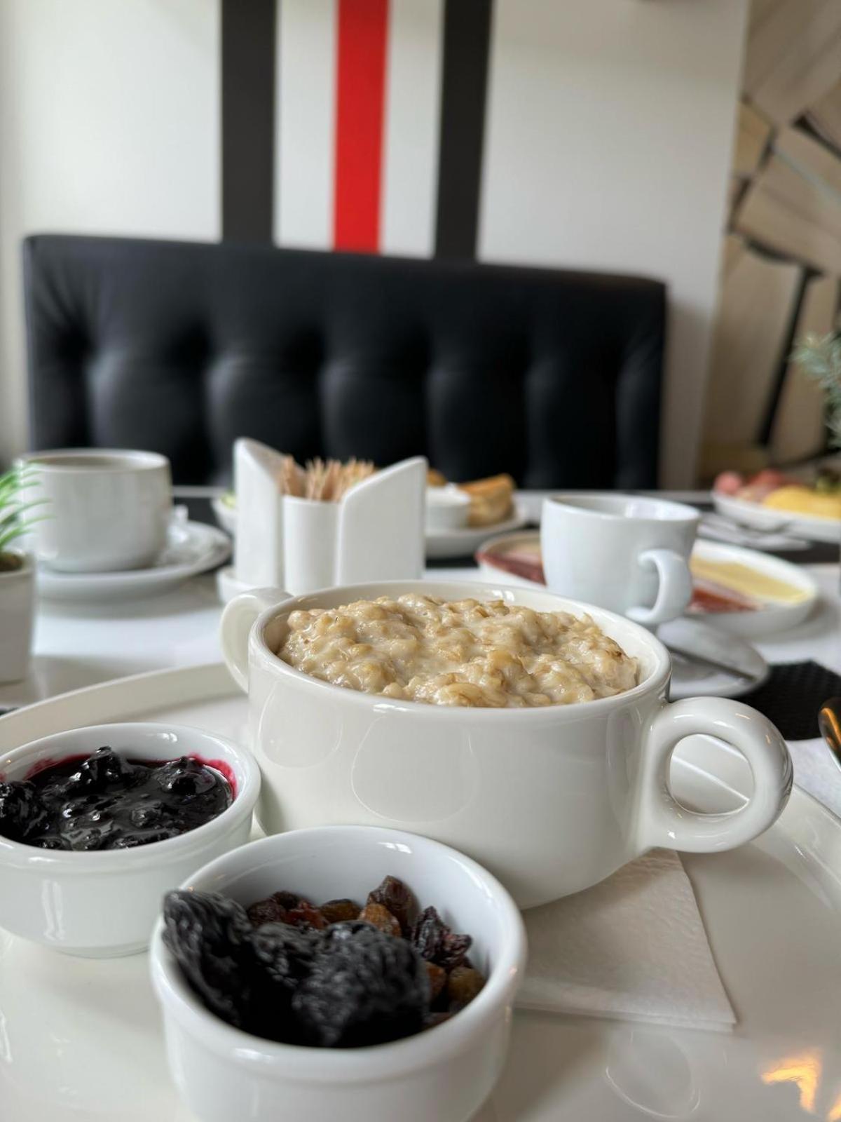 Homelike Hotel 4*